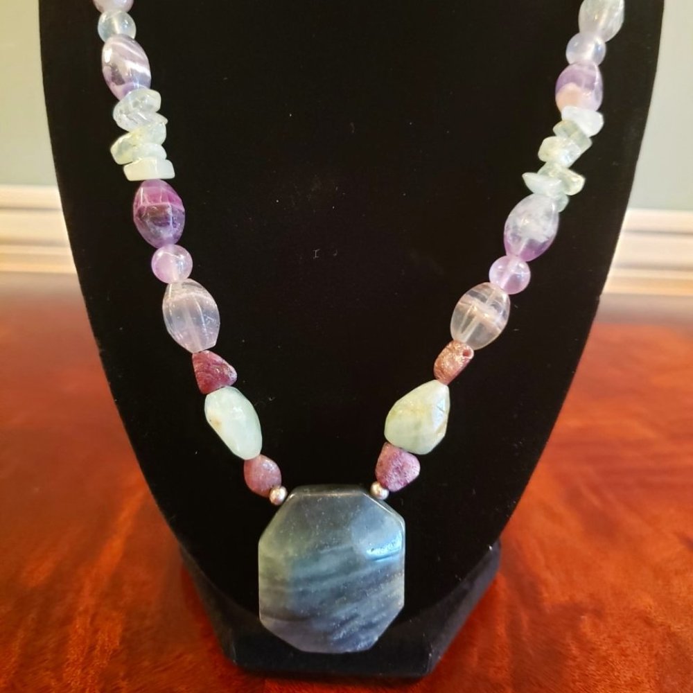 Raw Stone Necklace & Matching Earrings